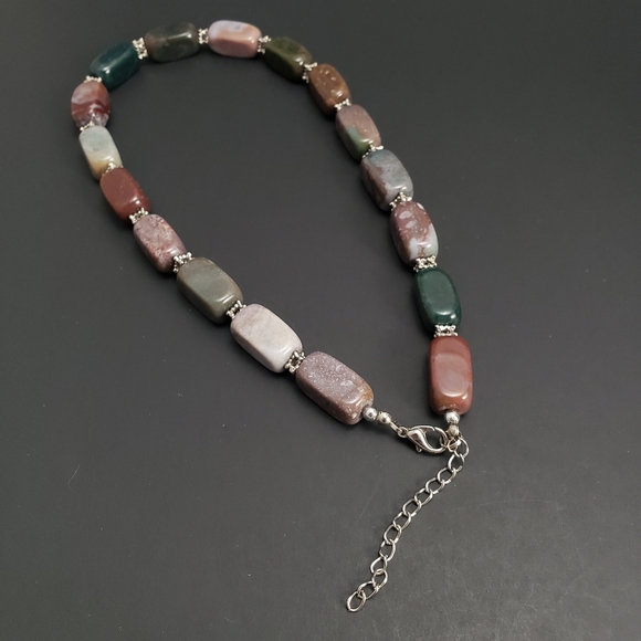 💥CLOSING SALE💥 NATURAL QUARTZ Chunky Necklace - Picture 3 of 3